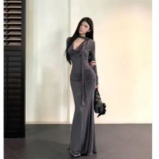 批发灰色套装长袖<b class='q'>针织</b>衫短款<b class='q'>开衫</b>女秋季半身长裙高腰裙子温柔风两件套