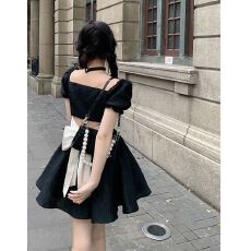 批发度假拍照法式后露背蝴蝶结裙子方领泡泡袖<b class='q'>连衣裙</b>收腰小个蓬蓬短裙