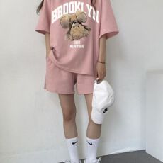 批发<b class='q'>韩版</b><b class='q'>运动服</b>套装女夏季新款短袖短裤校园风可爱少女跑步两件