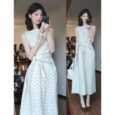 批发掐腰无袖气质长款<b class='q'>连衣裙</b>2026夏季新款巨好看长裙今年流行裙子女装