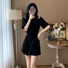 批发夏季新款赫本风高级感<b class='q'>时尚</b>套装设计感短袖上衣短裙两件套#917