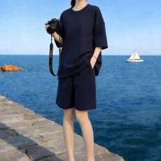 批发<b class='q'>韩版</b>休闲运动<b class='q'>套装</b>女夏季2026新款宽松慵懒藏青色短袖短裤