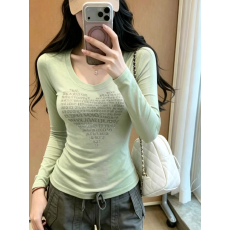 天丝羊绒韩系爱心烫钻正肩长袖T恤女秋季小众设计感修身显瘦上衣