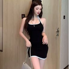 批发欧美风挂脖背心裙女修身显瘦露背收腰内搭包臀<b class='q'>连衣裙</b>运动短裙夏