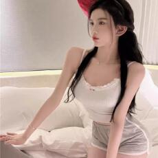 批发韩版气质蕾丝花边小<b class='q'>吊带</b><b class='q'>背心</b>女内搭夏季甜辣妹短款<b class='q'>露</b><b class='q'>脐</b>上衣外穿潮