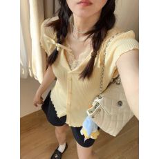 批发纯色v领蕾丝<b class='q'>开衫</b><b class='q'>羊毛</b>短袖针织衫女上衣休闲风