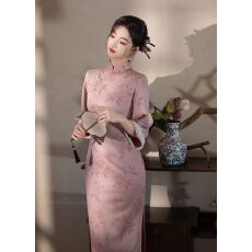 批发粉色新中式旗袍订婚日常连衣裙改良<b class='q'>夏</b>季年轻款少女高级感2025新款