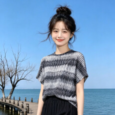 批发三宅风褶皱上衣大码<b class='q'>女装</b>夏季高级感短袖衣服韩系辣妹正肩t恤9664