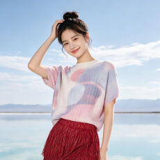 批发三宅风褶皱上衣<b class='q'>女装</b>大码夏季短袖新款高级感辣妹宽松t恤女9671