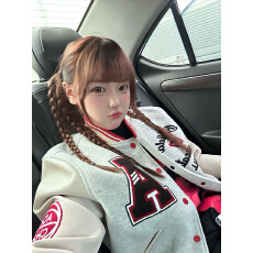 批发美式复古高街植绒刺绣棒球服女秋冬设计感小众潮牌情侣装夹克外套