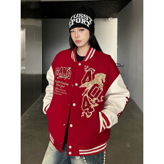 批发2026新款马年本命年毛巾绣红色棒球服男女美式街头宽松情侣外套潮