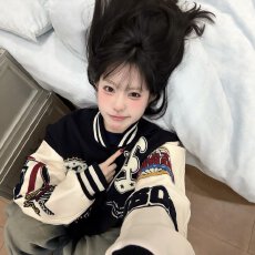 批发国潮美式复古字母刺绣拼接棒球服女秋冬宽松设计感小众学院风夹克