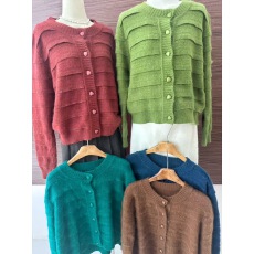 批发【复古风立体纹理针织<b class='q'>开衫</b>女 软糯<b class='q'>马海毛</b>质感 圆领单排扣短款外套