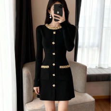 批发秋季法式小香风黑色长裙<b class='q'>连衣裙</b>女2025新款高级感气质收腰显瘦短裙