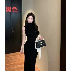 批发JAYKY YANG菲林迷雾无袖挂脖针织长裙掐腰修身显瘦厚款<b class='q'>连衣裙</b>