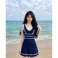 批发韩国气质名媛复古港味V领条纹冰丝OL连衣裙小心机欧美<b class='q'>夜店</b>甜辣裙