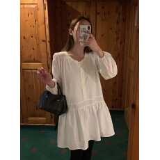 批发2026早春新款韩系ins法式温柔白色清新小众显瘦长袖短款<b class='q'>连衣裙</b>