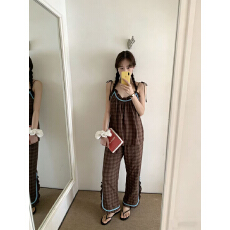 批发韩风ins小清新减龄格纹家居服睡衣蕾丝装饰宽松吊带睡裙睡衣套装