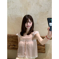 批发夏季新款韩系ins温柔风蕾丝装饰短款<b class='q'>吊带</b>上衣