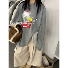 批发德绒加绒2025秋冬新款时尚趣味汽车猫咪印花宽松慵懒加厚长袖女