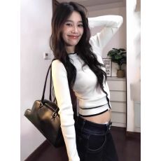 批发小香风撞色条纹长袖针织开<b class='q'>衫</b>女早秋季打底<b class='q'>衫</b>外套上衣