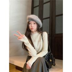 批发<b class='q'>韩版</b>设计感蕾丝花边拼接坑条针织衫女冬季修身别致打底套头上衣潮
