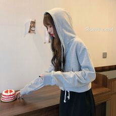 批发6535鱼鳞春秋宽松<b class='q'>韩版</b>薄款长袖连帽<b class='q'>卫衣</b>开衫短款外套女潮