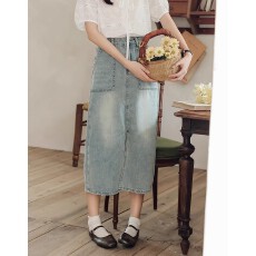 批发春季复古开叉显瘦A字设计感小众包臀中长款裙子高腰牛仔半身裙女