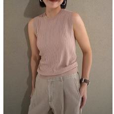 批发<b class='q'>通勤</b>圆领宽肩带坑条针织上衣女春季无袖内搭短款收腰显瘦工字背心