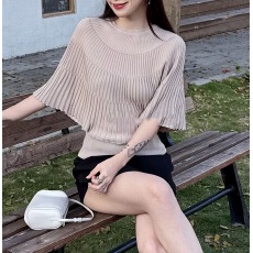 批发辣妹简约高级感<b class='q'>蝙蝠</b>袖针织衫女装春季新款设计感小众斗篷罩衫上衣