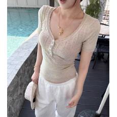 批发韩系设计感纽扣低领短袖<b class='q'>t</b><b class='q'>恤</b>女2026夏季新款收腰显瘦百搭短款上衣