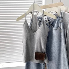 批发95棉<b class='q'>春</b>夏季新款带胸垫挂脖吊带背心女遮副乳大码内搭打底美背上衣