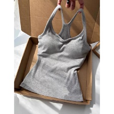 批发带胸垫<b class='q'>大码</b>吊带背心女2025春夏新款修身内搭外穿打底美背无袖上衣