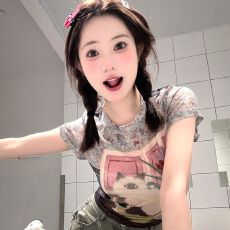 批发-美式复古辣妹猫咪印花网纱正肩短袖T恤