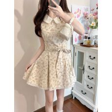 批发2026夏季新款娃娃领无袖系带裙超好看法式碎花<b class='q'>连衣裙</b>设计感女短裙