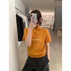 批发半袖针织衫上衣女2025秋冬新款韩系设计感小众半高领纯色套头毛衣