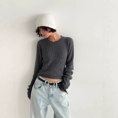 批发韩系竖条纹修身针织衫女春秋季薄款外穿内搭上衣背面开衩设计批发