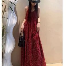 批发2025大码法式复古碎花吊带裙温柔浪漫长款夏季遮肉显瘦连衣裙长裙