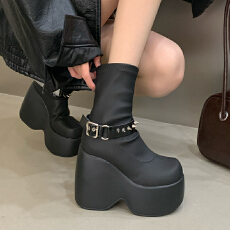 批发厚底坡跟<b class='q'>大码</b>女秋冬四季单里11cm增高鞋35-43码四季松糕女靴