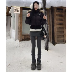 批发毛呢半身裙 带安全裤 包内衬 大量现货