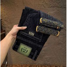 批发秋冬新款潮流牛仔裤男款弹力修身直筒裤刺绣印花韩版裤子男裤长裤