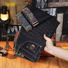 秋冬新款潮流牛仔裤男款弹力修身直筒裤刺绣印花韩版裤子男裤长裤