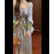 批发实拍不拿货者任何平台可投诉有货”<b class='q'>真丝</b>外套/连衣<b class='q'>裙</b> 双面双穿