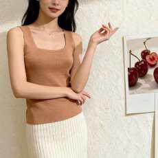 批发夏季方领无袖针织背心女宽肩带修身显瘦薄款百搭内搭外穿气质打底