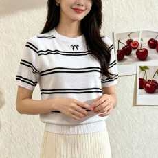 批发学院风<b class='q'>甜美</b>粉色条纹针织圆领短袖t恤女夏季修身蝴蝶结打底衫上衣