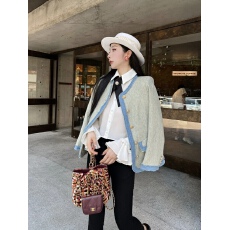 批发小香风<b class='q'>西装</b>外套女春秋款设计感小众美式复古高级感chic港风上衣潮