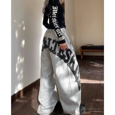 批发美式复古做旧字母印花抽绳弯刀男女卫裤宽松爵士舞显瘦阔腿裤