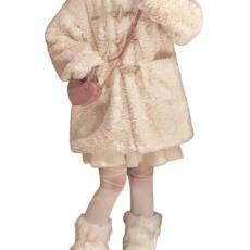 批发白色毛毛绒高级感羊羔毛外套女冬季牛角扣仿皮草皮毛一体连帽上衣