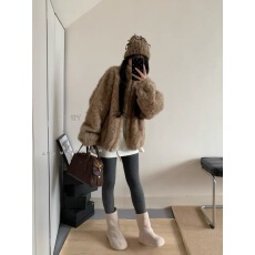 批发原版加厚夹棉 有内里 轻奢感环保毛仿皮草保暖毛绒外套女宽松外套