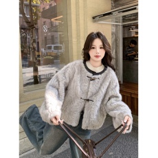 批发小香风皮毛一体短款毛毛外套女秋冬季2025新款时尚年轻款貂绒皮草